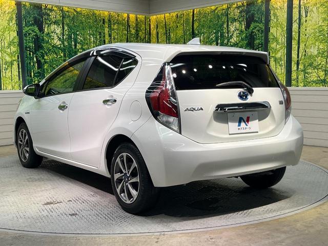 アクア Sスタイルブラック 純正SDナビ バックカメラ 衝突被害軽減システム 禁煙車 スマートキー LEDヘッド ビルトインETC オートハイビーム 車線逸脱警報 オートライト オートエアコン 純正15インチアルミ(27枚目)