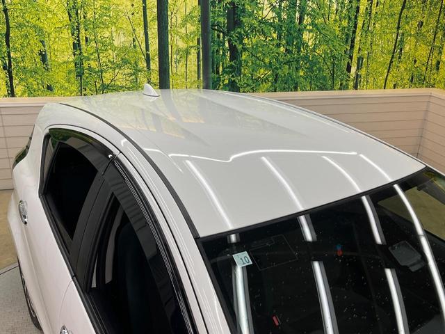 アクア Sスタイルブラック 純正SDナビ バックカメラ 衝突被害軽減システム 禁煙車 スマートキー LEDヘッド ビルトインETC オートハイビーム 車線逸脱警報 オートライト オートエアコン 純正15インチアルミ(28枚目)