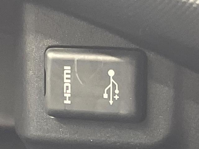 アクア Sスタイルブラック 純正SDナビ バックカメラ 衝突被害軽減システム 禁煙車 スマートキー LEDヘッド ビルトインETC オートハイビーム 車線逸脱警報 オートライト オートエアコン 純正15インチアルミ(54枚目)