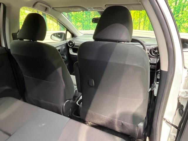 アクア Sスタイルブラック 純正SDナビ バックカメラ 衝突被害軽減システム 禁煙車 スマートキー LEDヘッド ビルトインETC オートハイビーム 車線逸脱警報 オートライト オートエアコン 純正15インチアルミ(56枚目)