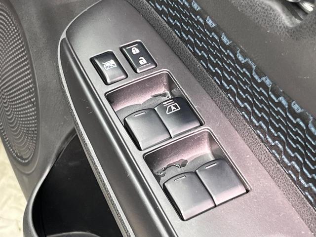 ノート Ｘ　ＤＩＧ－Ｓ　エマージェンシーブレーキパッケージ　純正ＳＤナビ　バックカメラ　衝突被害軽減システム　スマートキー　ＥＴＣ　車線逸脱警報　オートエアコン　Ｂｌｕｅｔｏｏｔｈ　ＣＤ　ＤＶＤ再生　地デジ　プライバシーガラス　盗難防止装置　電動格納ミラー（43枚目）