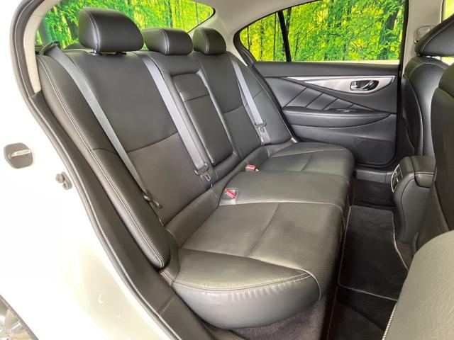 スカイライン ＧＴ　タイプＰ　純正ナビ　全周囲カメラ　衝突被害軽減システム　レーダークルーズ　禁煙車　レザーシート　コーナーセンサー　スマートキー　ＬＥＤヘッド　ＥＴＣ２．０　車線逸脱警報　オートライト　デュアルエアコン（9枚目）