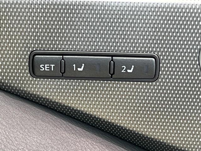 スカイライン ＧＴ　タイプＰ　純正ナビ　全周囲カメラ　衝突被害軽減システム　レーダークルーズ　禁煙車　レザーシート　コーナーセンサー　スマートキー　ＬＥＤヘッド　ＥＴＣ２．０　車線逸脱警報　オートライト　デュアルエアコン（49枚目）