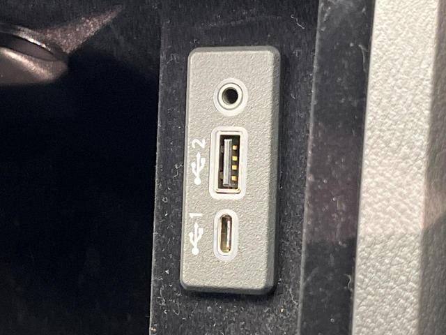 スカイライン ＧＴ　タイプＰ　純正ナビ　全周囲カメラ　衝突被害軽減システム　レーダークルーズ　禁煙車　レザーシート　コーナーセンサー　スマートキー　ＬＥＤヘッド　ＥＴＣ２．０　車線逸脱警報　オートライト　デュアルエアコン（58枚目）