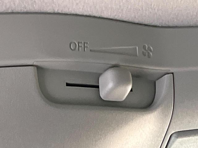 スペーシアカスタム ハイブリッドXSターボ SDナビ 両側電動ドア バックカメラ 衝突被害軽減システム 禁煙車 ハーフレザーシート シートヒーター コーナーセンサー スマートキー LEDヘッド ETC クルコン オートハイビーム 車線逸脱警報(58枚目)