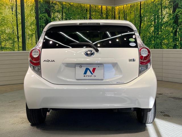 アクア S SDナビ 禁煙車 シートヒーター スマートキー HIDヘッド ETC 15インチAW CD再生 HIDフォグ(15枚目)