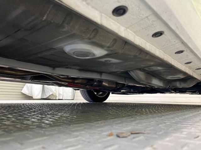 アクア S SDナビ 禁煙車 シートヒーター スマートキー HIDヘッド ETC 15インチAW CD再生 HIDフォグ(22枚目)