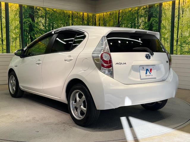 アクア S SDナビ 禁煙車 シートヒーター スマートキー HIDヘッド ETC 15インチAW CD再生 HIDフォグ(26枚目)