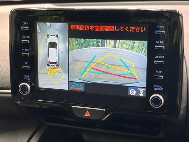 ヤリスクロス ハイブリッドG 全周囲カメラ 8型ナビ 衝突被害軽減システム 100V電源 レーダークルーズ 禁煙車 電動リアゲート コーナーセンサー スマートキー HIDヘッド ビルトインETC オートハイビーム 車線逸脱警報(4枚目)