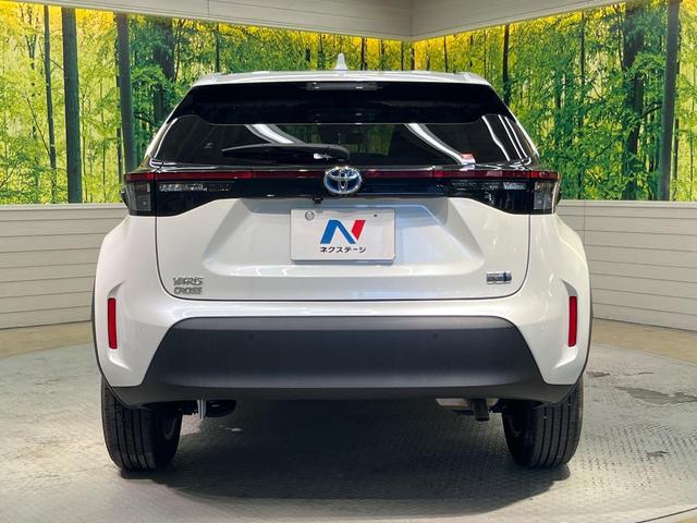 ヤリスクロス ハイブリッドG 全周囲カメラ 8型ナビ 衝突被害軽減システム 100V電源 レーダークルーズ 禁煙車 電動リアゲート コーナーセンサー スマートキー HIDヘッド ビルトインETC オートハイビーム 車線逸脱警報(15枚目)