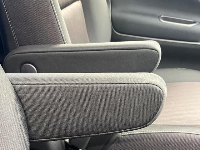 セレナ ハイウェイスター Vセレクション BIG-X9型 両側電動ドア 全周囲カメラ 衝突被害軽減システム プロパイロット 禁煙 コーナーセンサー スマートキー LEDヘッド ETC パークアシスト 車線逸脱警報 オートライト オートエアコン(77枚目)