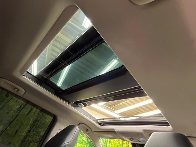 RAV4 アドベンチャー 4WD 純正ナビ サンルーフ バックカメラ 衝突被害軽減システム レーダークルーズ 禁煙車 前席シートエアコン パワーシート ドラレコ コーナーセンサー スマートキー LEDヘッド ETC2.0(5枚目)