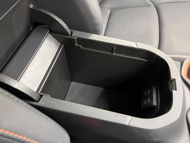 RAV4 アドベンチャー 4WD 純正ナビ サンルーフ バックカメラ 衝突被害軽減システム レーダークルーズ 禁煙車 前席シートエアコン パワーシート ドラレコ コーナーセンサー スマートキー LEDヘッド ETC2.0(67枚目)