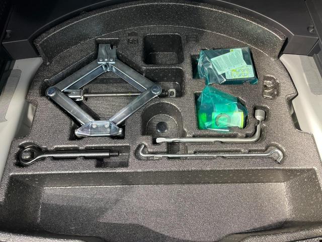 RAV4 アドベンチャー 4WD 純正ナビ サンルーフ バックカメラ 衝突被害軽減システム レーダークルーズ 禁煙車 前席シートエアコン パワーシート ドラレコ コーナーセンサー スマートキー LEDヘッド ETC2.0(70枚目)