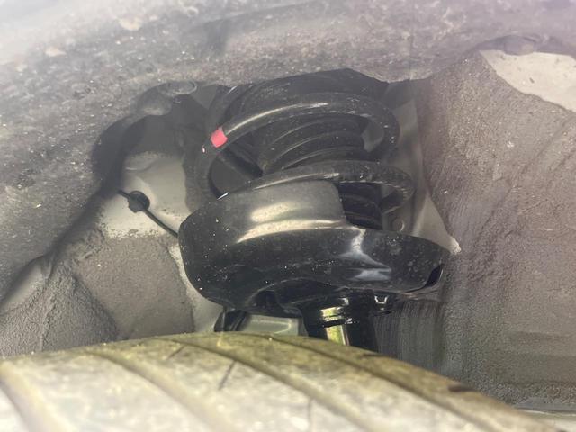 カローラクロス ハイブリッド G ディスプレイオーディオ バックカメラ 衝突被害軽減システム レーダークルーズ 禁煙車 コーナーセンサー スマートキー LEDヘッド ETC オートハイビーム 車線逸脱警報 オートライト オートエアコン(23枚目)