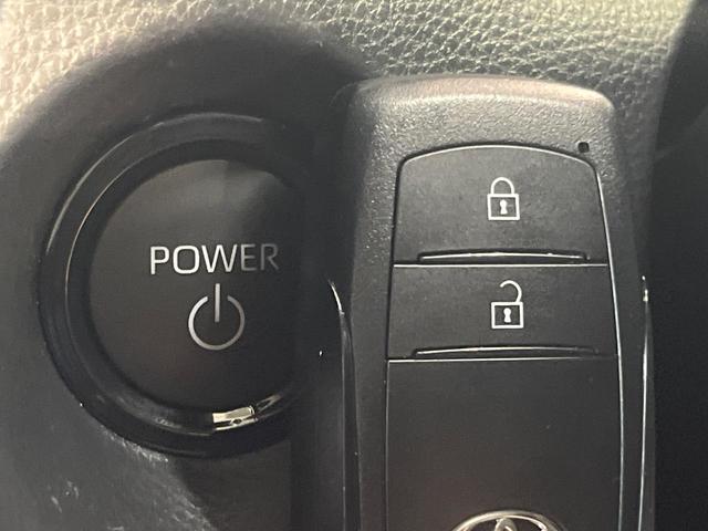 カローラクロス ハイブリッド G ディスプレイオーディオ バックカメラ 衝突被害軽減システム レーダークルーズ 禁煙車 コーナーセンサー スマートキー LEDヘッド ETC オートハイビーム 車線逸脱警報 オートライト オートエアコン(42枚目)