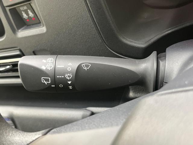 アトレー RS 届出済未使用車 両側電動ドア 衝突被害軽減システム レーダークルーズ コーナーセンサー スマートキー LEDヘッド オートハイビーム 車線逸脱警報 オートライト オートエアコン 盗難防止装置(37枚目)