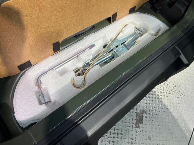 ジムニー ＸＧ　６ＭＴ　４ＷＤ　純正ＳＤナビ　衝突被害軽減システム　禁煙車　ＥＴＣ　オートハイビーム　車線逸脱警報　オートライト　純正１６インチアルミ　Ｂｌｕｅｔｏｏｔｈ　ＣＤ　ＤＶＤ再生　フルセグ（48枚目）