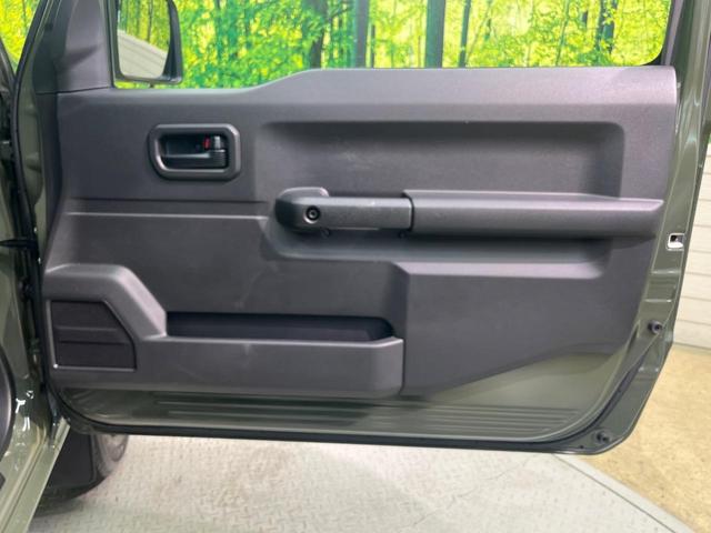 ジムニー ＸＧ　６ＭＴ　４ＷＤ　純正ＳＤナビ　衝突被害軽減システム　禁煙車　ＥＴＣ　オートハイビーム　車線逸脱警報　オートライト　純正１６インチアルミ　Ｂｌｕｅｔｏｏｔｈ　ＣＤ　ＤＶＤ再生　フルセグ（51枚目）