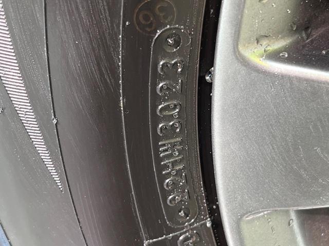 アルファード Z ガラスルーフ 14型ナビ 両側電動ドア 後席モニター フロントカメラ サイドカメラ バックカメラ 衝突被害軽減システム 100V電源 レーダークルーズ 禁煙車 電動リアゲート 前席シートエアコン(34枚目)