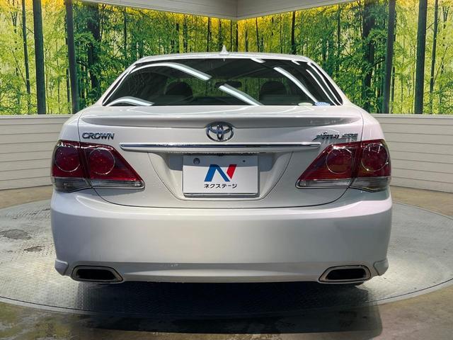 クラウン 2.5アスリート アニバーサリーエディション 純正ナビ バックカメラ 禁煙車 レザーシート シートエアコン シートヒーター パワーシート スマートキー HIDヘッド ETC クルコン オートライト オートエアコン 18インチAW CD/DVD再生(15枚目)
