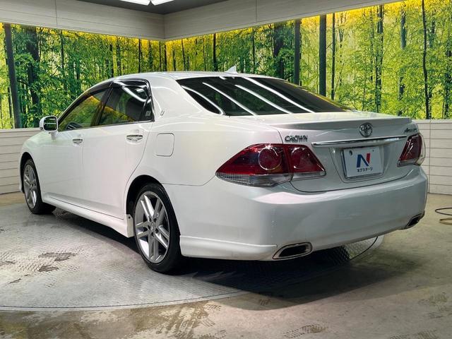 クラウン 2.5アスリート アニバーサリーエディション 純正ナビ バックカメラ 禁煙車 レザーシート シートエアコン シートヒーター パワーシート スマートキー HIDヘッド ETC クルコン オートライト オートエアコン 18インチAW CD/DVD再生(26枚目)