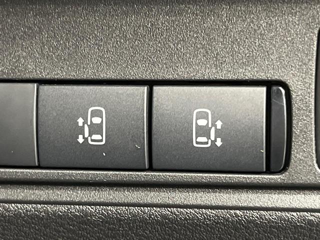 セレナ ｅ－パワー　ハイウェイスターＶ　両側電動スライド　１２．３型ナビ　全周囲カメラ　エマージェンシーブレーキ　プロパイロット　禁煙車　前後ドラレコ　コーナーセンサー　レーンキープ　ＬＥＤヘッド　ＥＴＣ　オートマチックハイビーム（5枚目）