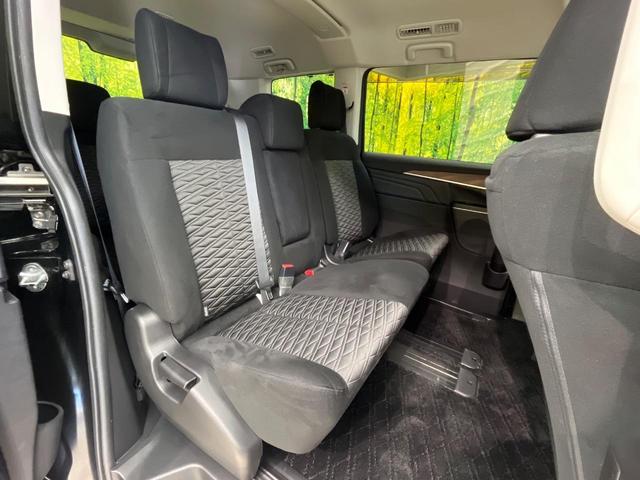 デリカＤ：５ Ｐ　４ＷＤ　両側電動スライド　１０．１型ナビ　フリップダウン　バックカメラ　ｅ－Ａｓｓｉｓｔ　レーダークルーズ　禁煙車　シートヒーター　パワーシート　コーナーセンサー　レーンキープ　スマートキー（9枚目）