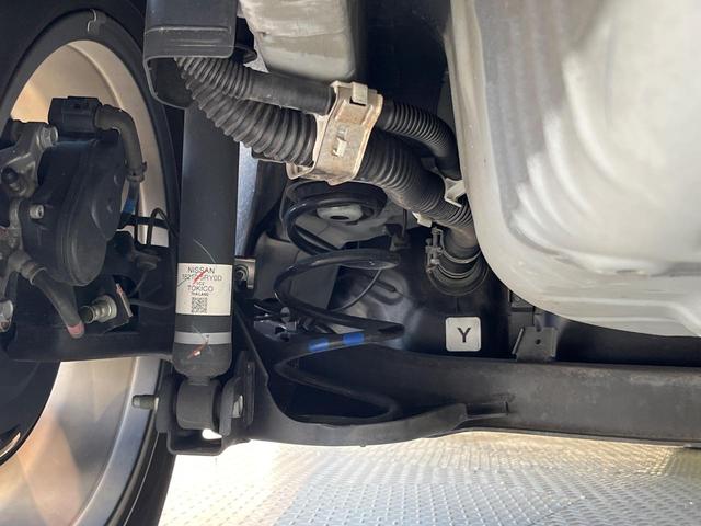 キックス Ｘ　純正ＳＤナビ　全周囲カメラ　衝突被害軽減システム　レーダークルーズ　禁煙車　ハーフレザーシート　コーナーセンサー　スマートキー　ＬＥＤヘッド　ビルトインＥＴＣ　オートライト　オートエアコン（22枚目）