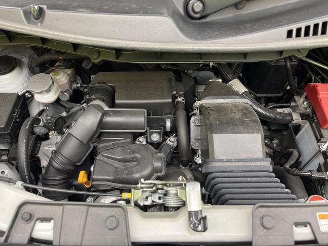 スペーシアカスタム ハイブリッドXSターボ 9型ナビ 両側電動ドア 全周囲カメラ 衝突被害軽減システム レーダークルーズ 禁煙車 ハーフレザーシート コーナーセンサー スマートキー LEDヘッド ビルトインETC オートハイビーム 車線逸脱警報(18枚目)