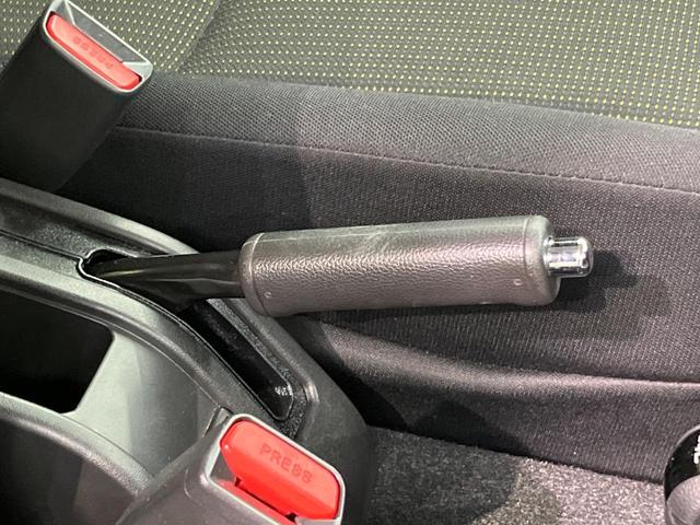 ジムニー ＸＣ　４ＷＤ　ディスプレイオーディオ　衝突被害軽減システム　禁煙車　コーナーセンサー　スマートキー　ＬＥＤヘッド　ＥＴＣ　クルコン　オートハイビーム　車線逸脱警報　オートエアコン　純正１６インチアルミ（62枚目）