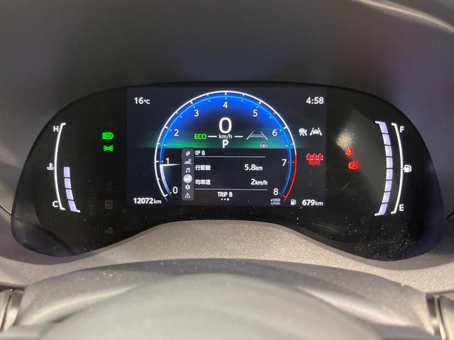 ヤリスクロス Ｚ　純正８型ナビ　全周囲カメラ　プリクラッシュセーフティ　レーダークルーズ　禁煙車　ハーフレザーシート　シートヒーター　パワーシート　コーナーセンサー　スマートキー　ＬＥＤヘッド　ＥＴＣ　車線逸脱警報（32枚目）