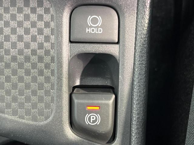 ヤリスクロス Ｚ　純正８型ナビ　全周囲カメラ　プリクラッシュセーフティ　レーダークルーズ　禁煙車　ハーフレザーシート　シートヒーター　パワーシート　コーナーセンサー　スマートキー　ＬＥＤヘッド　ＥＴＣ　車線逸脱警報（50枚目）