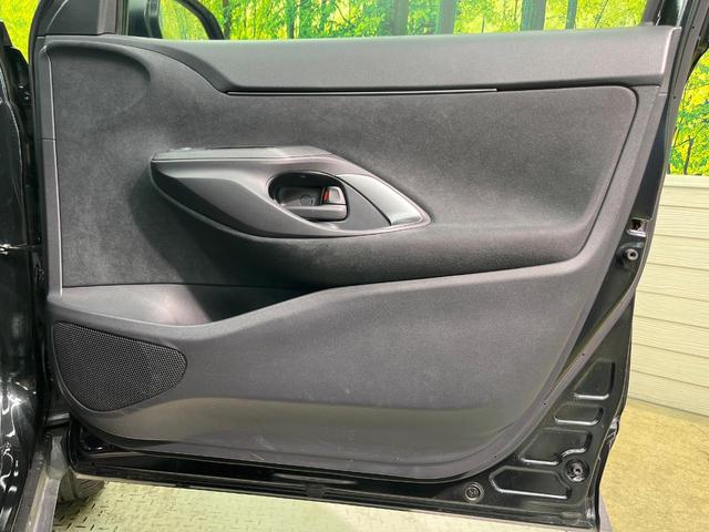 ヤリスクロス Ｚ　純正８型ナビ　全周囲カメラ　プリクラッシュセーフティ　レーダークルーズ　禁煙車　ハーフレザーシート　シートヒーター　パワーシート　コーナーセンサー　スマートキー　ＬＥＤヘッド　ＥＴＣ　車線逸脱警報（57枚目）