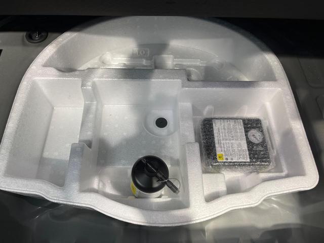 ヤリスクロス Ｚ　純正８型ナビ　全周囲カメラ　プリクラッシュセーフティ　レーダークルーズ　禁煙車　ハーフレザーシート　シートヒーター　パワーシート　コーナーセンサー　スマートキー　ＬＥＤヘッド　ＥＴＣ　車線逸脱警報（59枚目）