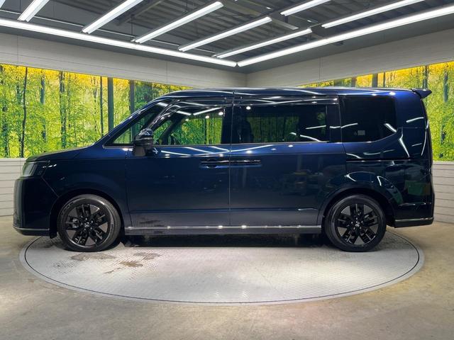 ステップワゴン ｅ：ＨＥＶスパーダ　両側電動スライド　純正９型ナビ　バックカメラ　ホンダセンシング　レーダークルーズ　禁煙車　パワーバックドア　ハーフレザーシート　コーナーセンサー　レーンキープ　スマートキー　ＬＥＤヘッド　ＥＴＣ（25枚目）