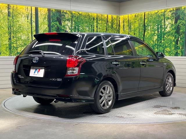 カローラフィールダー ハイブリッドＧ　エアロツアラー・ダブルバイビー　純正ナビ　バックカメラ　禁煙車　ハーフレザーシート　スマートキー　ＨＩＤヘッド　ＥＴＣ　１５インチＡＷ　オートライト　オートエアコン　Ｂｌｕｅｔｏｏｔｈ　ＣＤ再生　フルセグ　プライバシーガラス（17枚目）