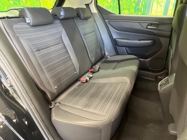 ＷＲ－Ｖ Ｘ　登録済未使用車　８型ナビ　バックカメラ　レーダークルーズ　禁煙車　？コーナーセンサー　レーンキープ　スマートキー　ＬＥＤヘッド　オートマチックハイビーム　車線逸脱警報・誤発進抑制機能　オートライト（9枚目）