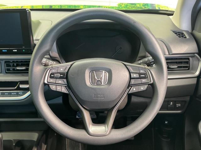 ＷＲ－Ｖ Ｘ　登録済未使用車　８型ナビ　バックカメラ　レーダークルーズ　禁煙車　？コーナーセンサー　レーンキープ　スマートキー　ＬＥＤヘッド　オートマチックハイビーム　車線逸脱警報・誤発進抑制機能　オートライト（11枚目）