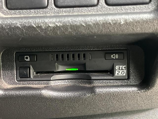 ハイエースバン ロングスーパーGL ターボ ディーゼル バックカメラ 衝突被害軽減システム 禁煙車 スマートキー LEDヘッド ETC2.0 車線逸脱警報 オートライト オートエアコン Bluetooth CD フルセグ LEDフォグ(6枚目)