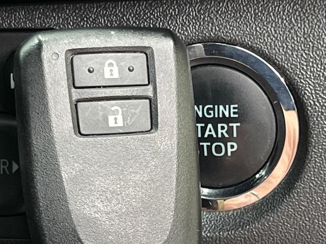 ハイエースバン ロングスーパーGL ターボ ディーゼル バックカメラ 衝突被害軽減システム 禁煙車 スマートキー LEDヘッド ETC2.0 車線逸脱警報 オートライト オートエアコン Bluetooth CD フルセグ LEDフォグ(7枚目)