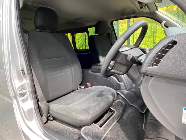 ハイエースバン ロングスーパーGL ターボ ディーゼル バックカメラ 衝突被害軽減システム 禁煙車 スマートキー LEDヘッド ETC2.0 車線逸脱警報 オートライト オートエアコン Bluetooth CD フルセグ LEDフォグ(8枚目)