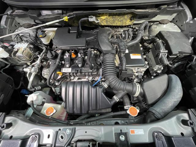 ライズ Ｚ　ディスプレイオーディオ　バックカメラ　衝突被害軽減システム　レーダークルーズ　禁煙車　ドラレコ　コーナーセンサー　スマートキー　ＬＥＤヘッド　ルーフレール　ビルトインＥＴＣ　純正１７インチアルミ（18枚目）