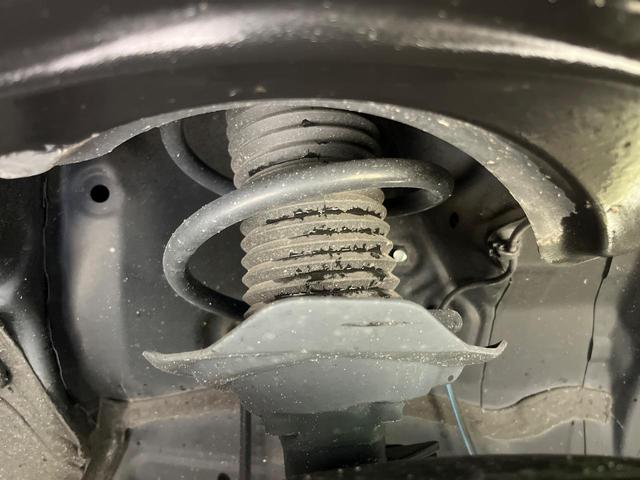 ライズ Ｚ　ディスプレイオーディオ　バックカメラ　衝突被害軽減システム　レーダークルーズ　禁煙車　ドラレコ　コーナーセンサー　スマートキー　ＬＥＤヘッド　ルーフレール　ビルトインＥＴＣ　純正１７インチアルミ（20枚目）