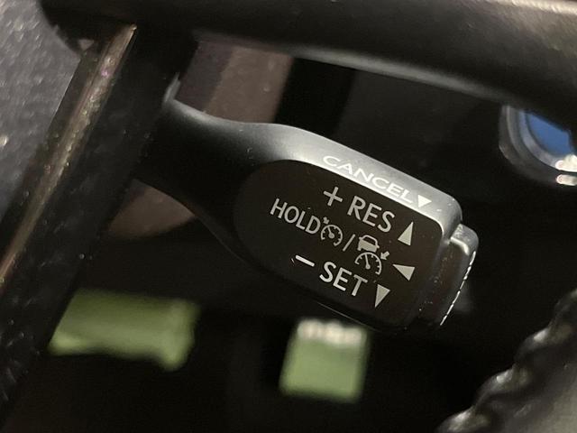 プリウス Ｓツーリングセレクション　フルエアロ　純正９インチナビ　バックカメラ　プリクラッシュセーフティ　レーダークルーズ　禁煙車　シートヒーター　ドラレコ　スマートキー　ＬＥＤヘッド　ＥＴＣ　オートマチックハイビーム　車線逸脱警報（54枚目）