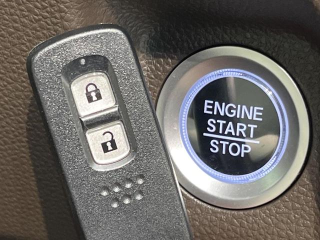 Ｎ－ＷＧＮ Ｇ　ＳＤナビ　バックカメラ　衝突被害軽減システム　レーダークルーズ　禁煙車　コーナーセンサー　スマートキー　オートハイビーム　車線逸脱警報　オートライト　オートエアコン　Ｂｌｕｅｔｏｏｔｈ　ＣＤ　地デジ（6枚目）