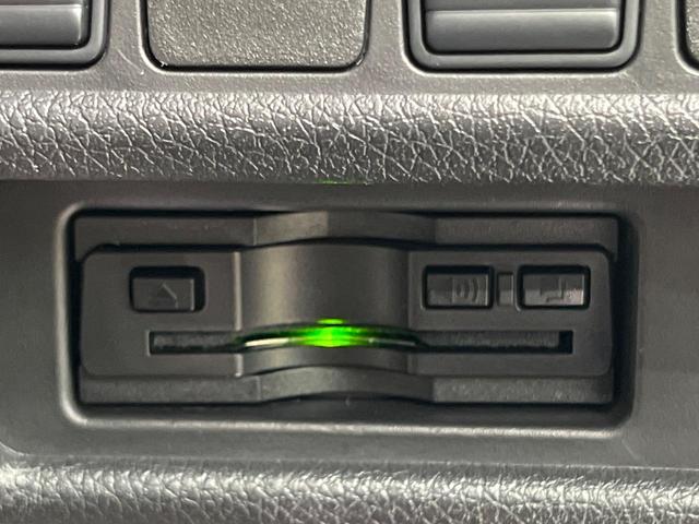 エクストレイル ２０Ｓ　エマージェンシーブレーキパッケージ　４ＷＤ　バックカメラ　衝突被害軽減システム　禁煙車　コーナーセンサー　スマートキー　ＬＥＤヘッド　ビルトインＥＴＣ　純正１７インチアルミ　オートハイビーム　オートライト　デュアルエアコン（6枚目）