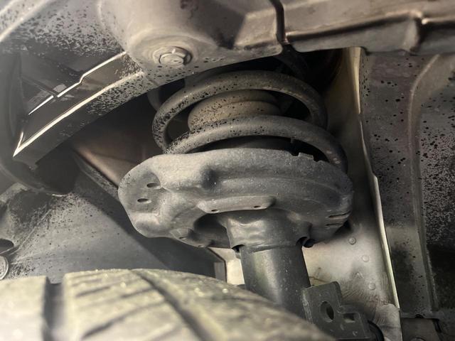 エクストレイル ２０Ｓ　エマージェンシーブレーキパッケージ　４ＷＤ　バックカメラ　衝突被害軽減システム　禁煙車　コーナーセンサー　スマートキー　ＬＥＤヘッド　ビルトインＥＴＣ　純正１７インチアルミ　オートハイビーム　オートライト　デュアルエアコン（20枚目）