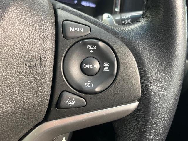 シャトル ハイブリッドＸ　ホンダセンシング　バックカメラ　衝突被害軽減システム　禁煙車　ハーフレザーシート　スマートキー　ＬＥＤヘッド　ビルトインＥＴＣ　車線逸脱警報　オートライト　デュアルエアコン　Ｂｌｕｅｔｏｏｔｈ　ＣＤ　ＤＶＤ再生（6枚目）