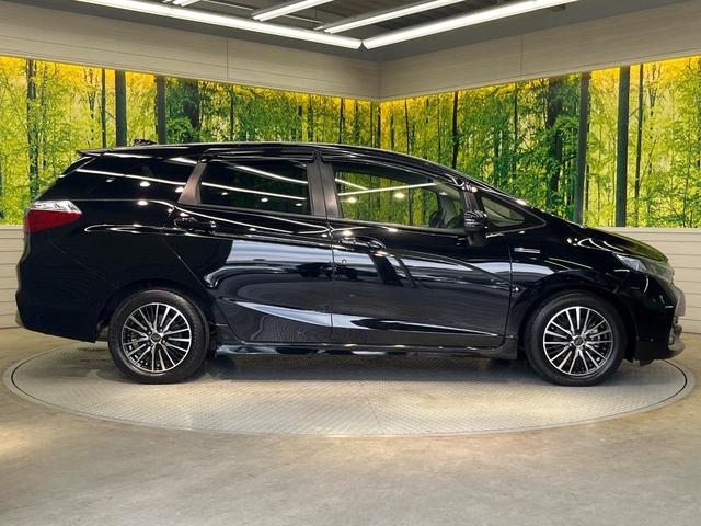 シャトル ハイブリッドＸ　ホンダセンシング　バックカメラ　衝突被害軽減システム　禁煙車　ハーフレザーシート　スマートキー　ＬＥＤヘッド　ビルトインＥＴＣ　車線逸脱警報　オートライト　デュアルエアコン　Ｂｌｕｅｔｏｏｔｈ　ＣＤ　ＤＶＤ再生（28枚目）